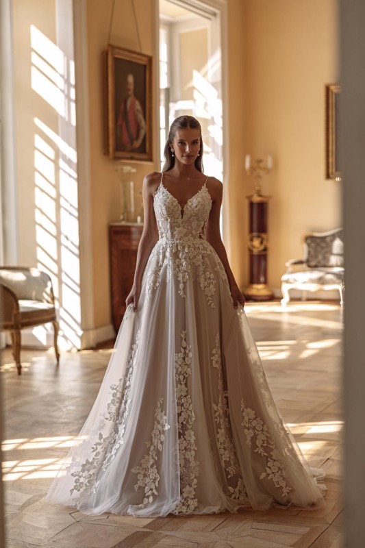 Vente de robes de mariée à Marseille 13009