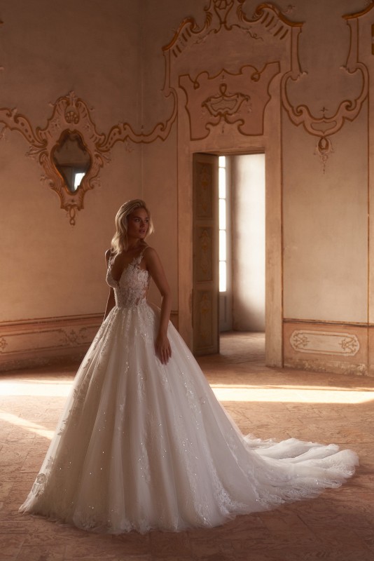 Robe de mariée princesse près de Toulon 